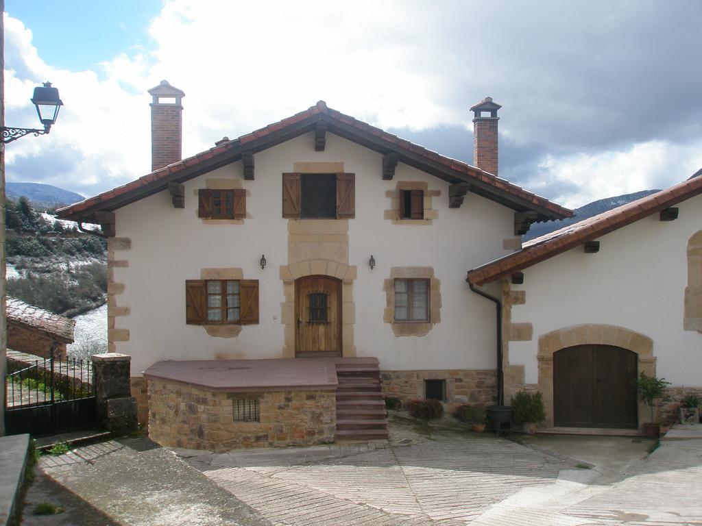 Casa Rural Parriola Villanueva de Arce Eksteriør billede